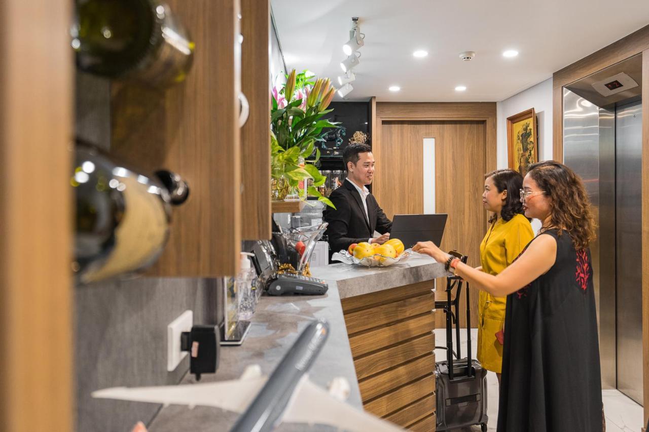 Narcissus Hotel & Apartment ハノイ市 エクステリア 写真