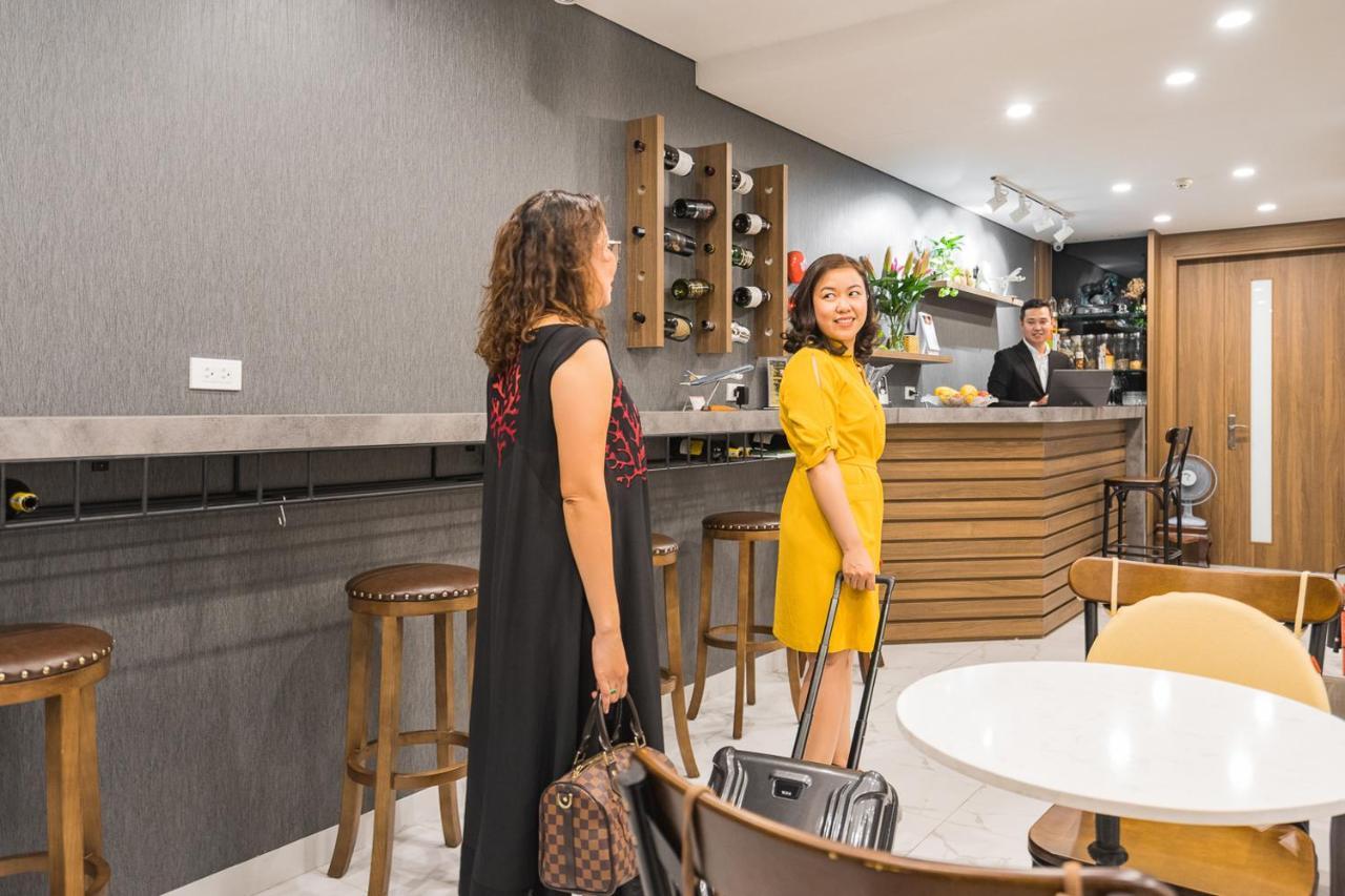Narcissus Hotel & Apartment ハノイ市 エクステリア 写真