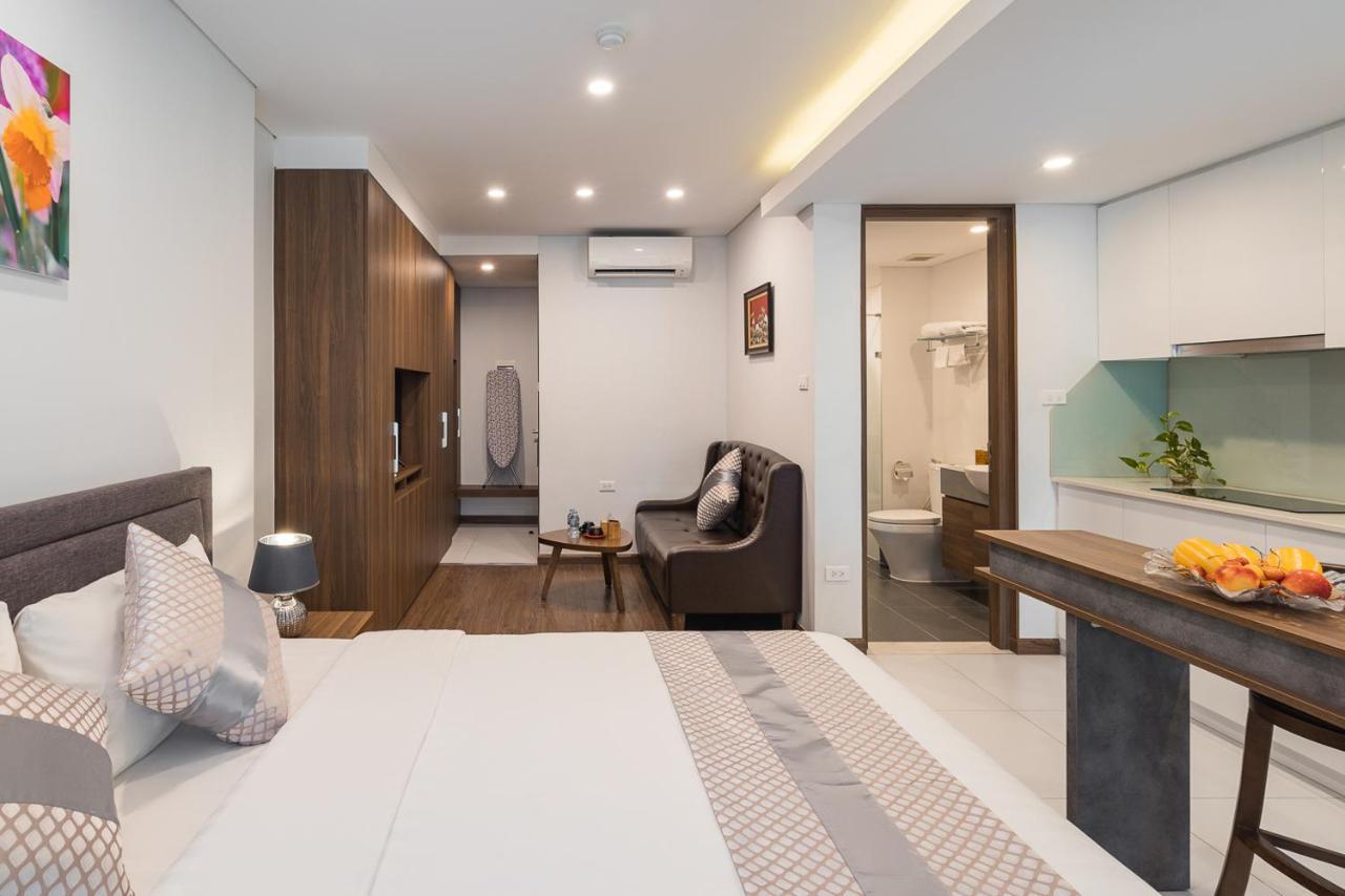 Narcissus Hotel & Apartment ハノイ市 エクステリア 写真