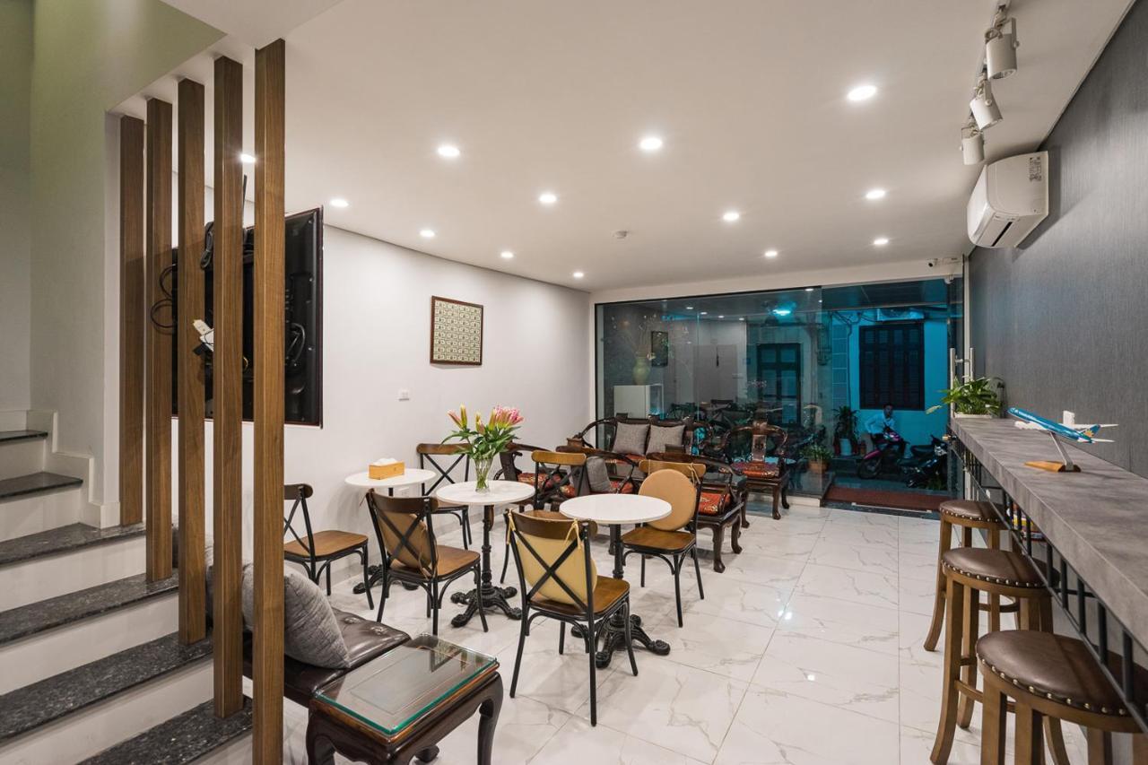 Narcissus Hotel & Apartment ハノイ市 エクステリア 写真