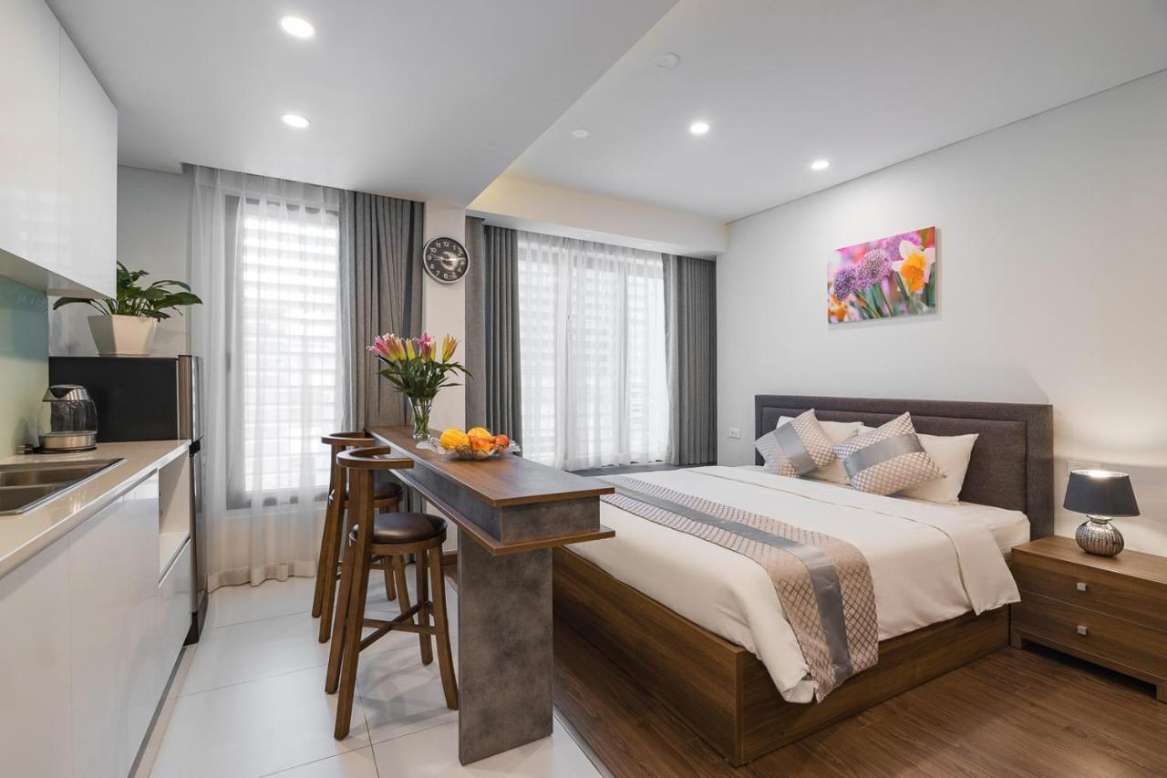 Narcissus Hotel & Apartment ハノイ市 エクステリア 写真