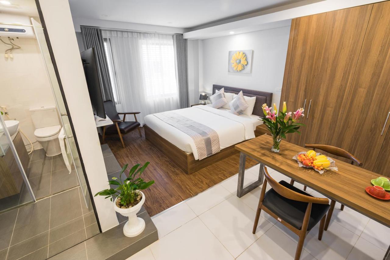 Narcissus Hotel & Apartment ハノイ市 エクステリア 写真