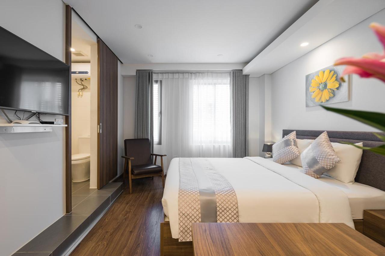 Narcissus Hotel & Apartment ハノイ市 エクステリア 写真