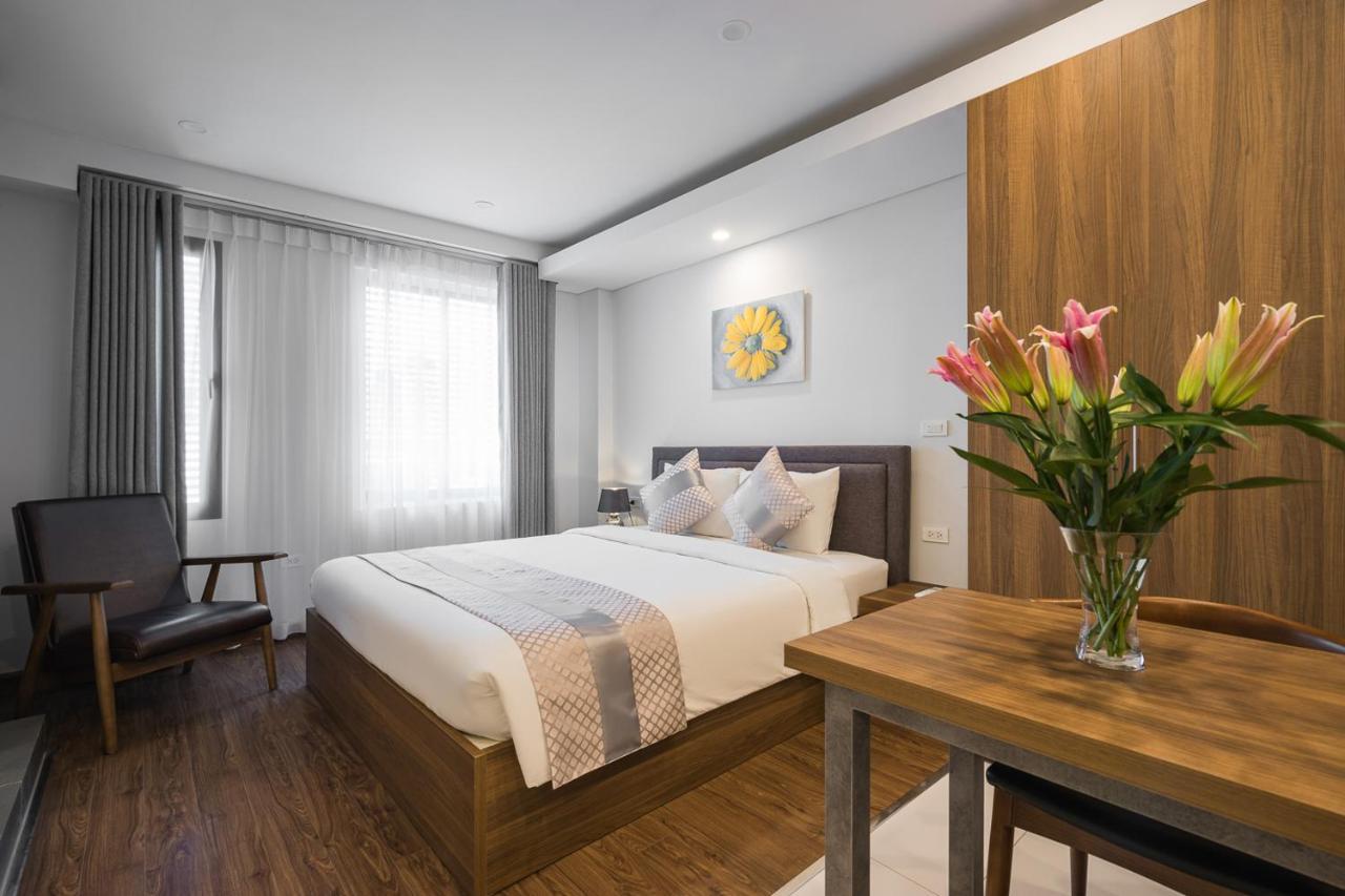 Narcissus Hotel & Apartment ハノイ市 エクステリア 写真