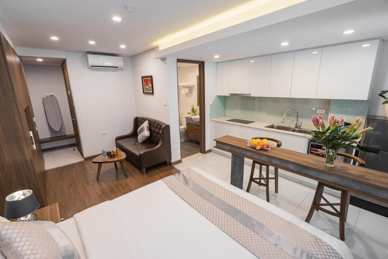 Narcissus Hotel & Apartment ハノイ市 エクステリア 写真
