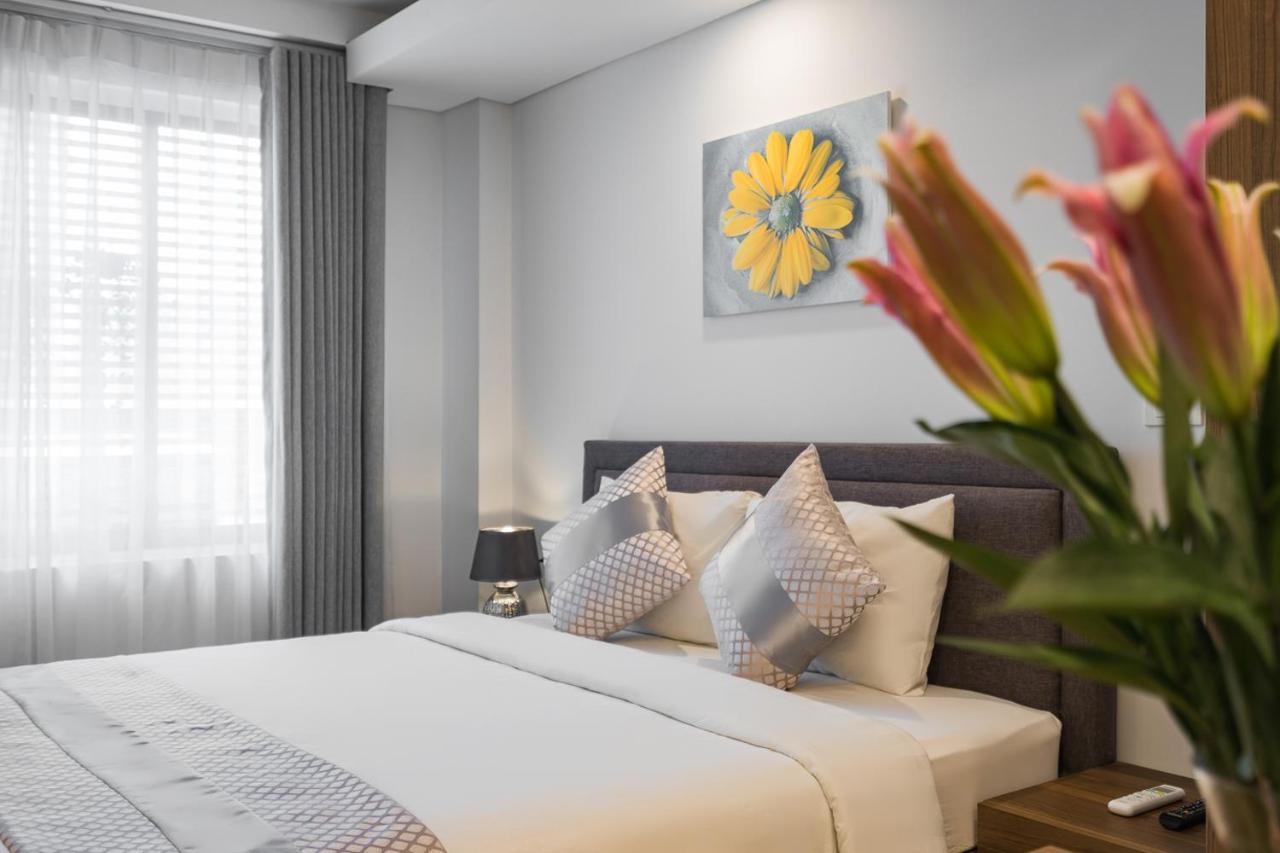 Narcissus Hotel & Apartment ハノイ市 エクステリア 写真
